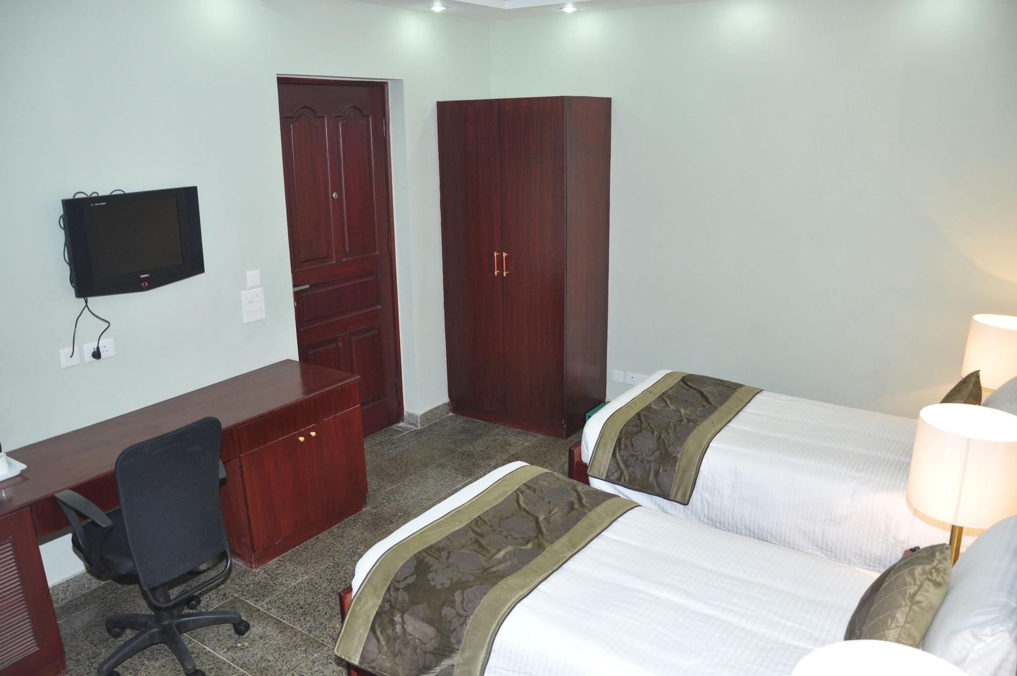 Oyo 367 Hotel Forest Green Nowe Delhi Zewnętrze zdjęcie