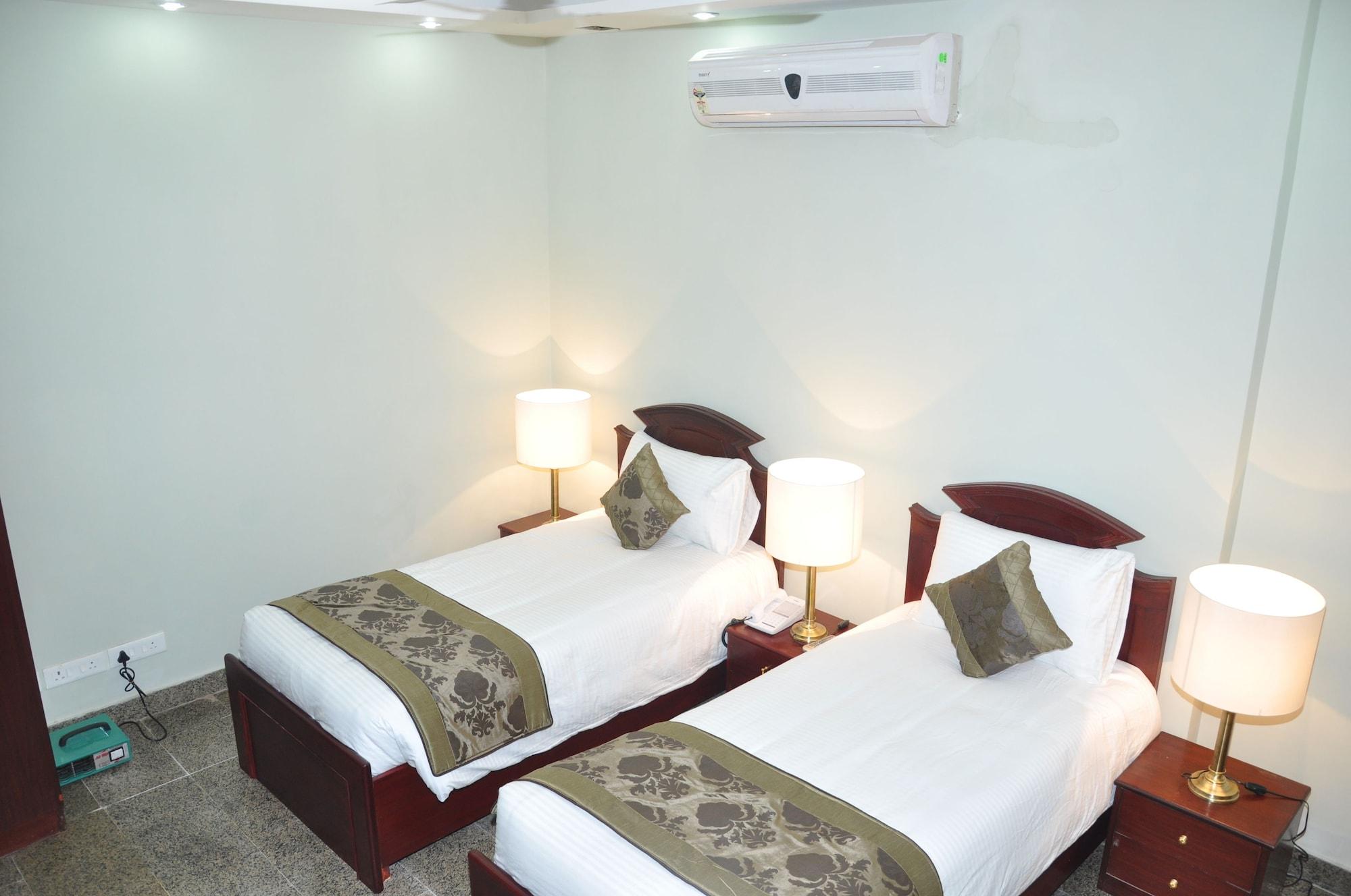 Oyo 367 Hotel Forest Green Nowe Delhi Zewnętrze zdjęcie