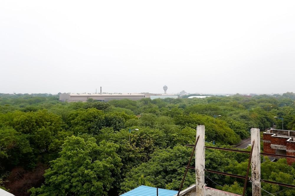 Oyo 367 Hotel Forest Green Nowe Delhi Zewnętrze zdjęcie