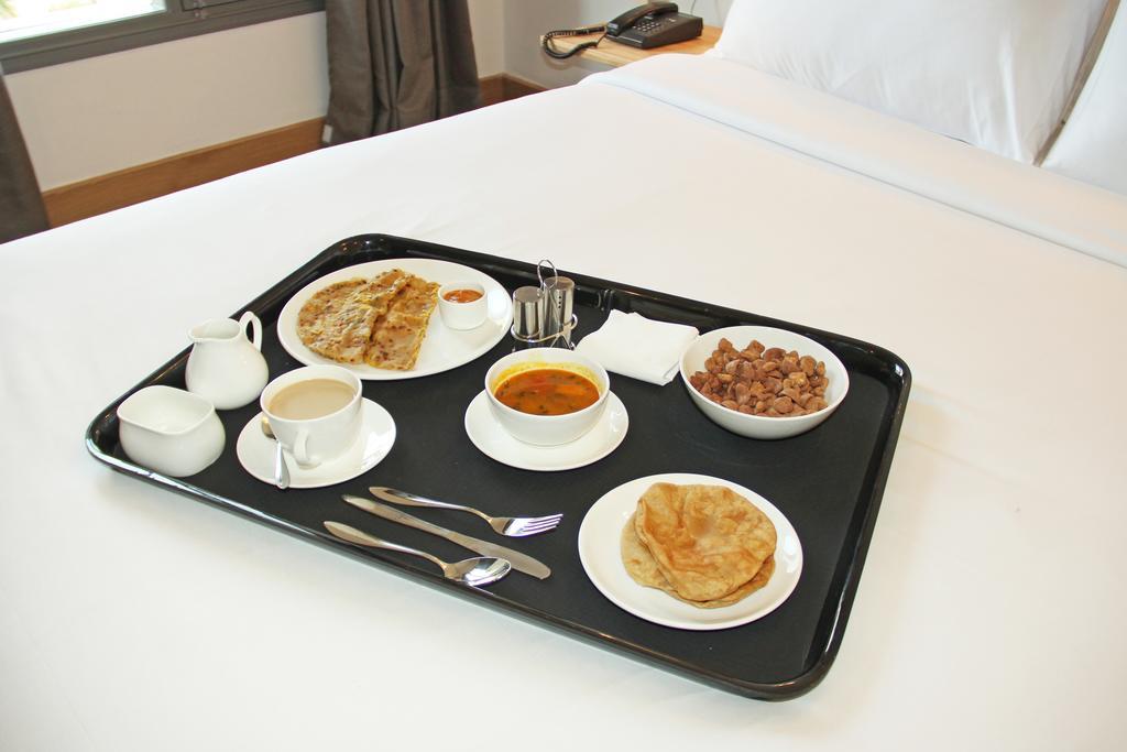 Oyo 367 Hotel Forest Green Nowe Delhi Zewnętrze zdjęcie