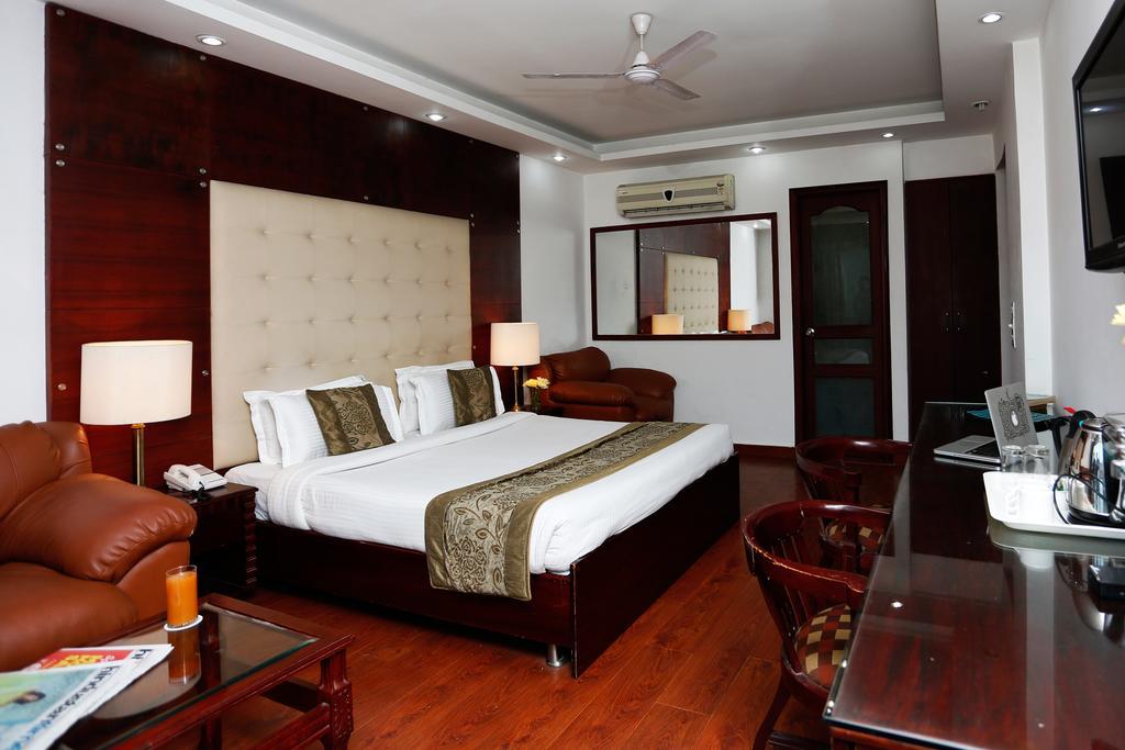Oyo 367 Hotel Forest Green Nowe Delhi Zewnętrze zdjęcie